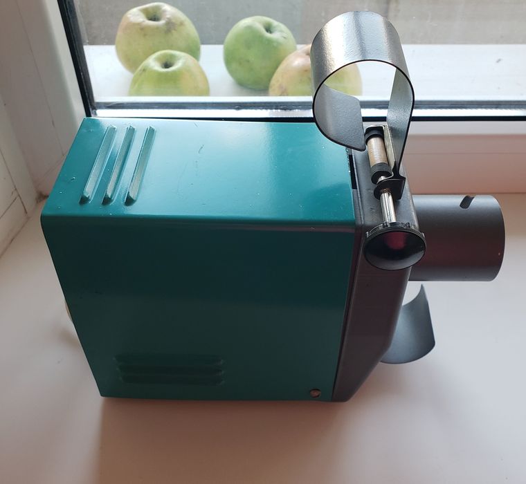 Фильмоскоп Проектор для диафильмов  диапроектор "Экран" СССР