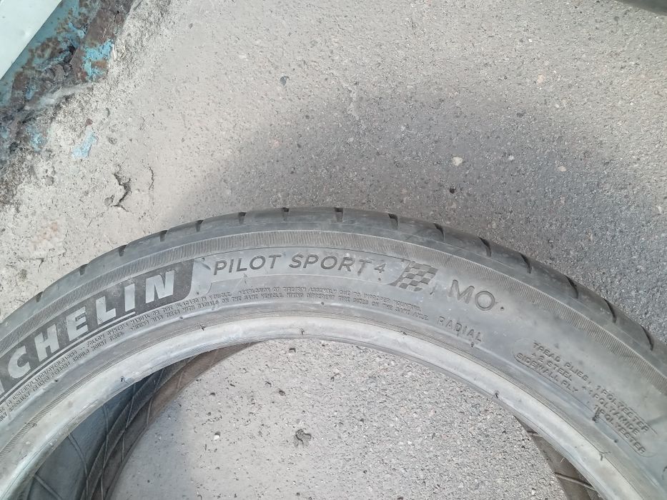 Шины б/у, летние: 225/45R18 Michelin Pilot Sport 4