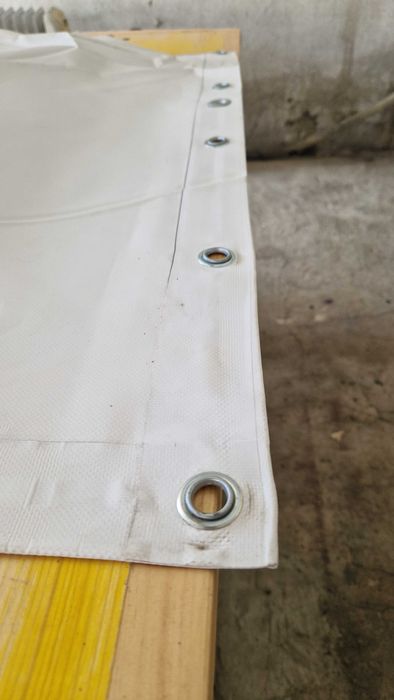 Toldos ou oleados impermeaveis para coberturas