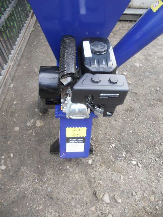 Rębak do Gałęzi / Rozdrabniacz Spalinowy Mobilny Nowy ze Skandynawii