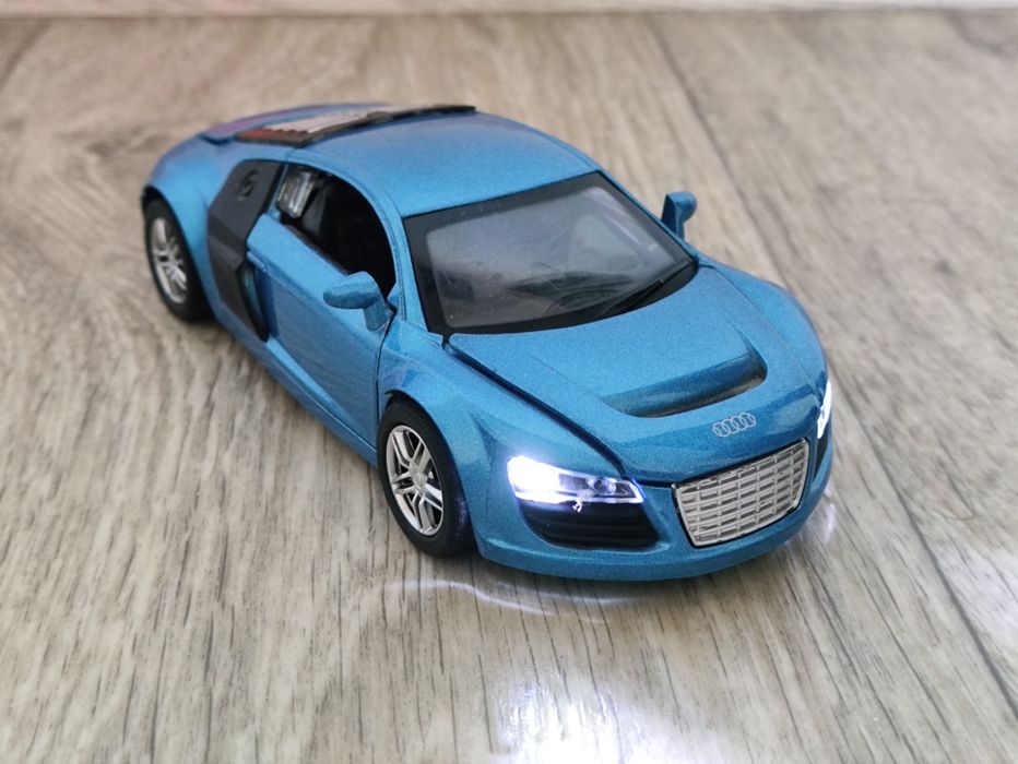 Колекційнійна модель Audi