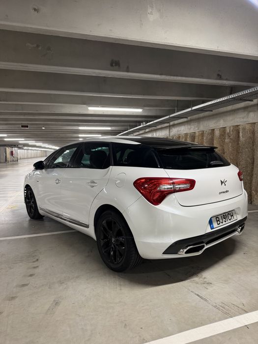 Citroën DS5 Hybrid – 230 cv – Full Extras – Excelente Estado