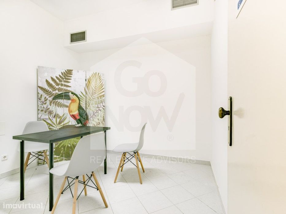 Venda conjunta de dois Escritórios a funcionar como CLÍNICA MÉDICA ...