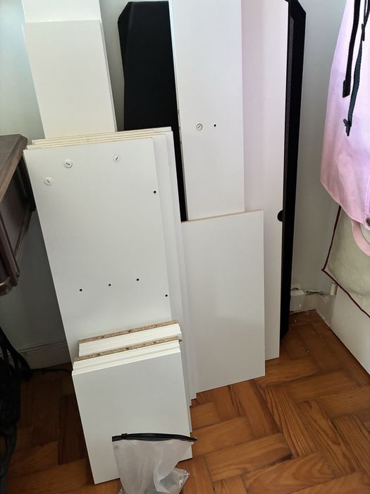 Cabeceira c/ arrumação Ikea Brimnes