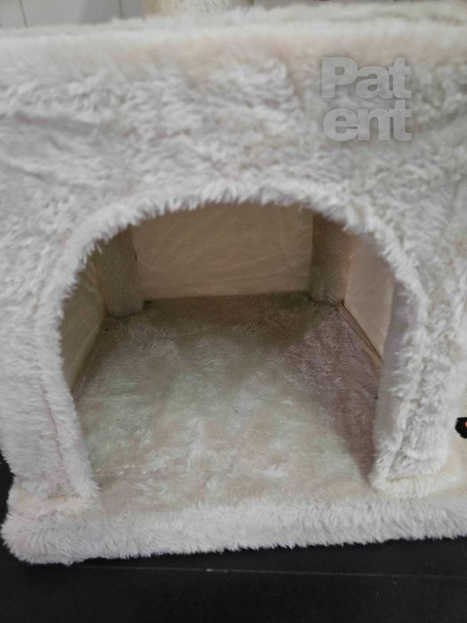 Drapak dla kota kompaktowy 67 cm beżowy domek słupek legowisko