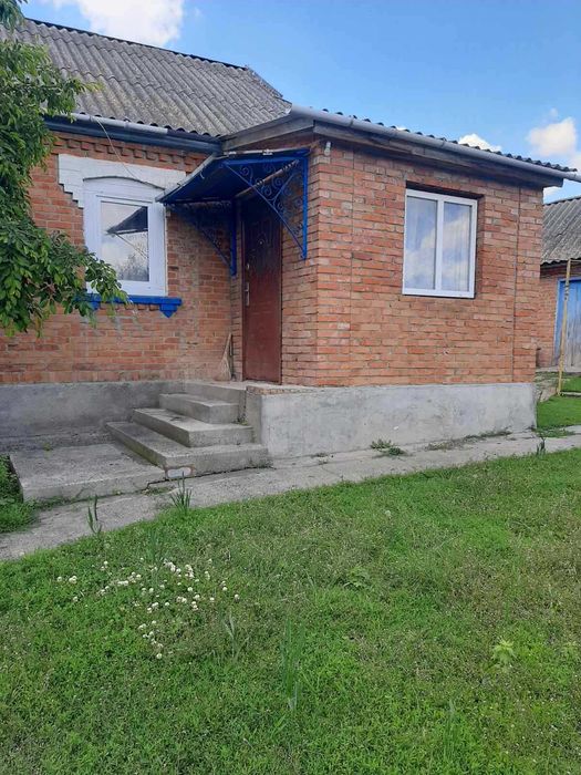 Продам будинок  в селі Куна