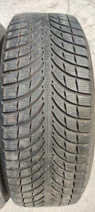 Opony 2szt.  235/65 R17
