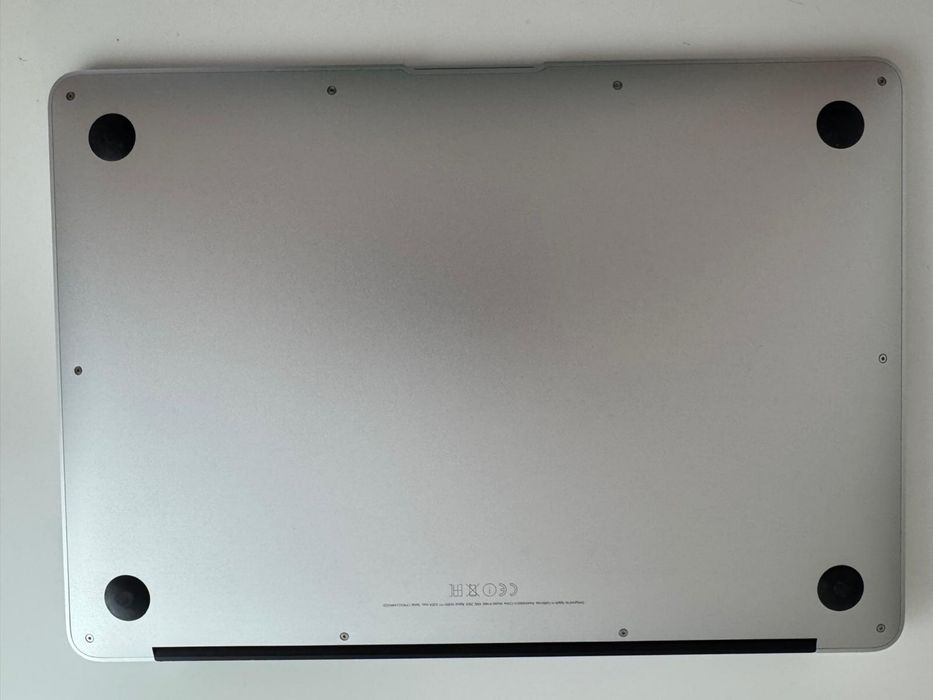 MacBook Air 13" (A1466) | Intel i5