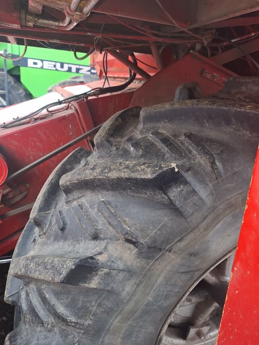 Комбайн Massey Ferguson 20 XP