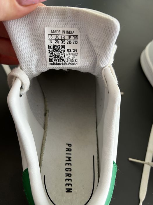 Продам кросівки в гарному стані