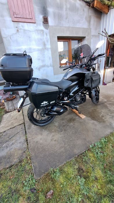 Bajaj dominar 400