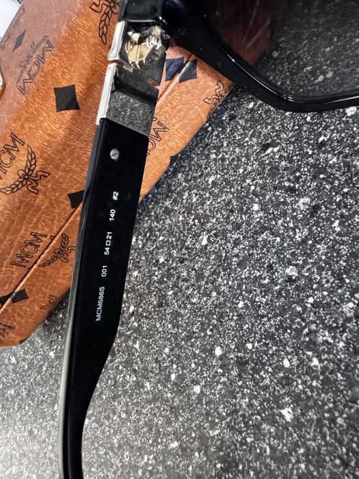 Okulary przeciwsloneczne MCM jak nowe