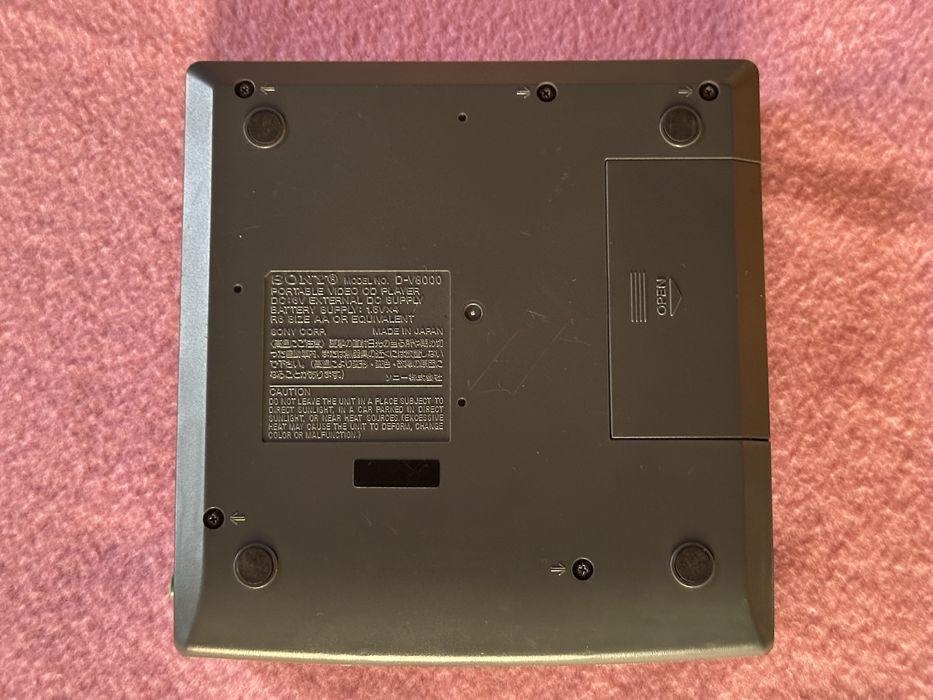 Sony D-V8000, CD player,