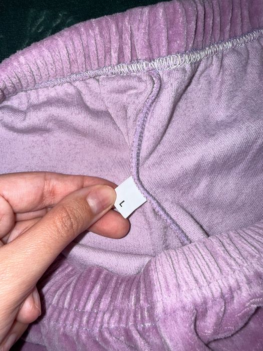 Pijama Lilás com padrão
Pijama Lilás com padrão