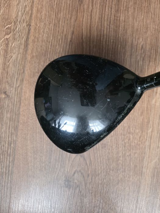 Kij do golfa Callaway RAZR Fit driver