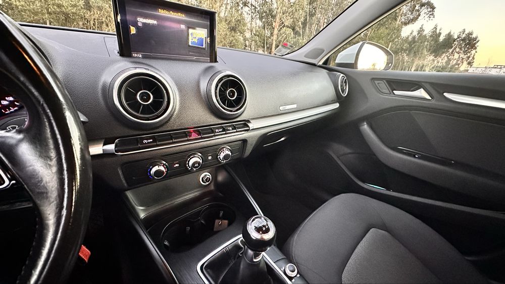 AUDI A3  TDI Sportback 70 mil km