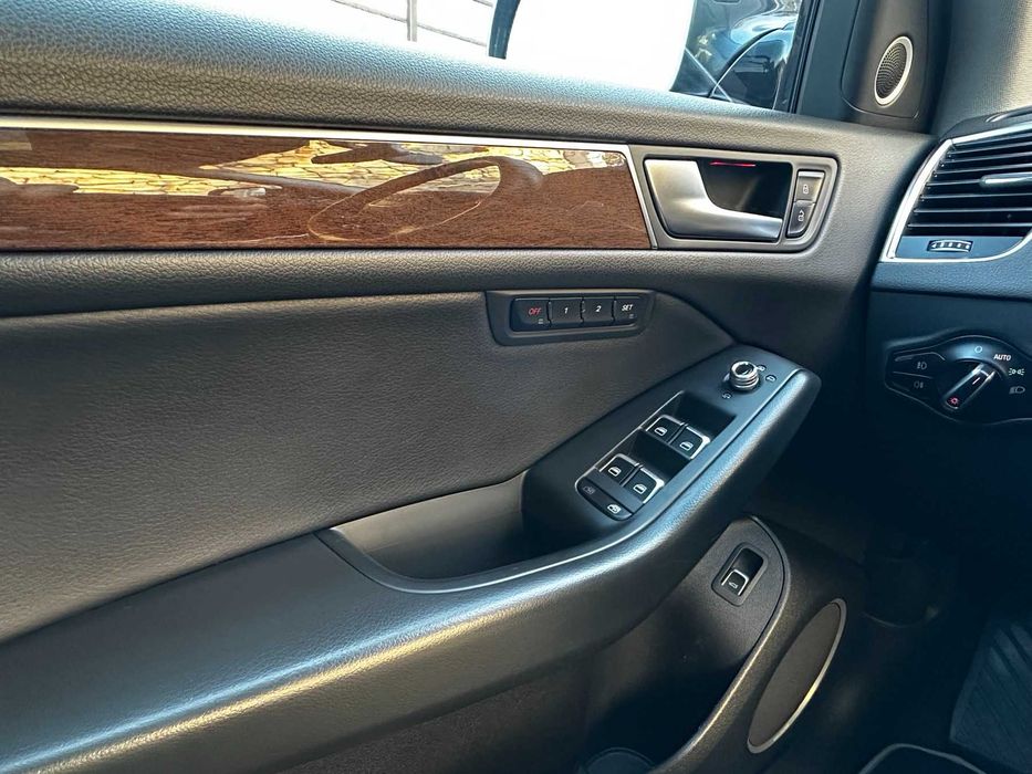 Продам Audi Q5 2016