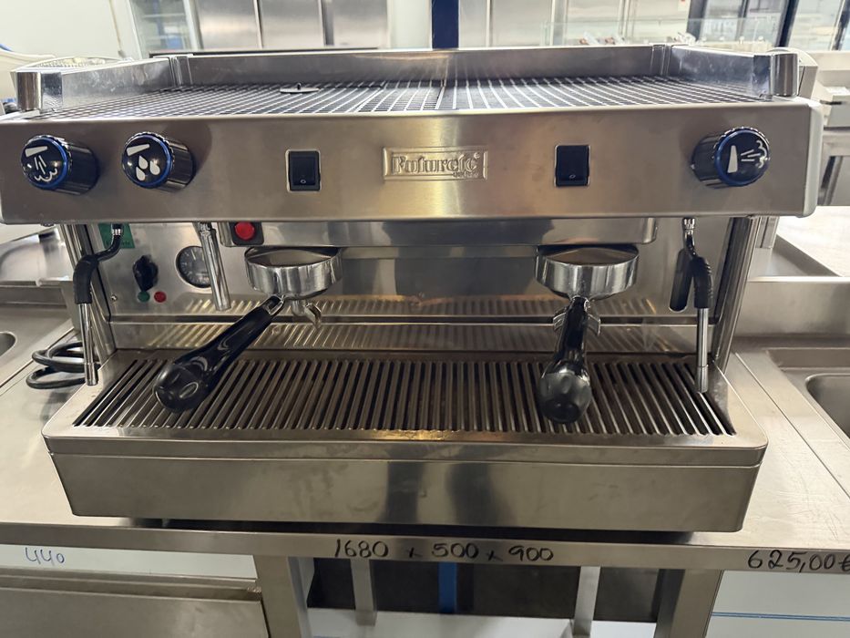 Máquina café industrial futurete  com garantia,fazemos instalação.