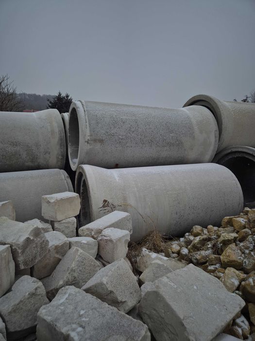 Rura betonowa Fi1000  Fi1200