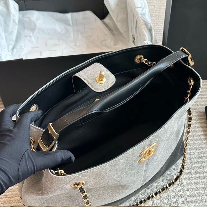 Жіноча сумка  Шанель   Chanel Hobo Tote