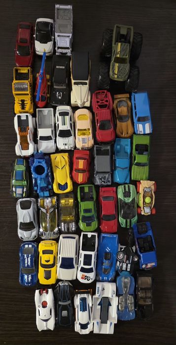 Машинки колекційні Hot wheels та інші