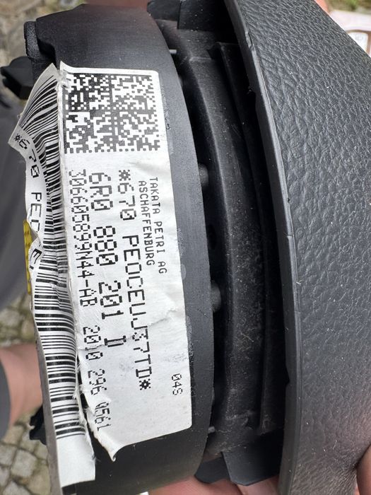 Poduszi powietrzne  pasażera i kierowcy  vw polo r6 2011