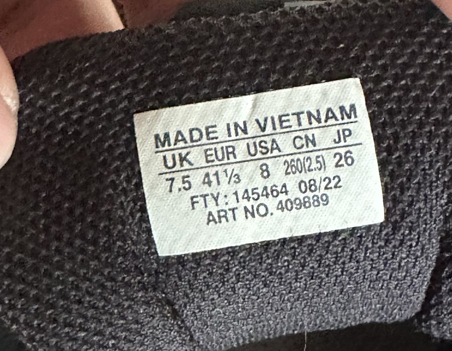 Salomon 41,5 original у відмінному стані