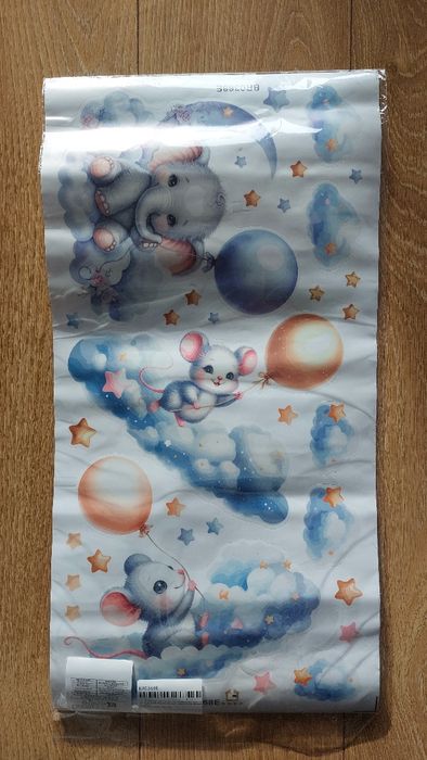 Naklejki na ścianę