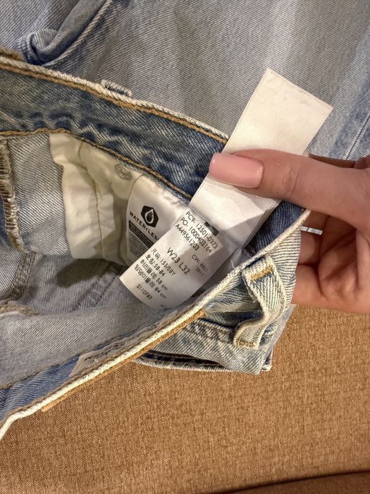 Оригінальні жіночі джинси Levis 501