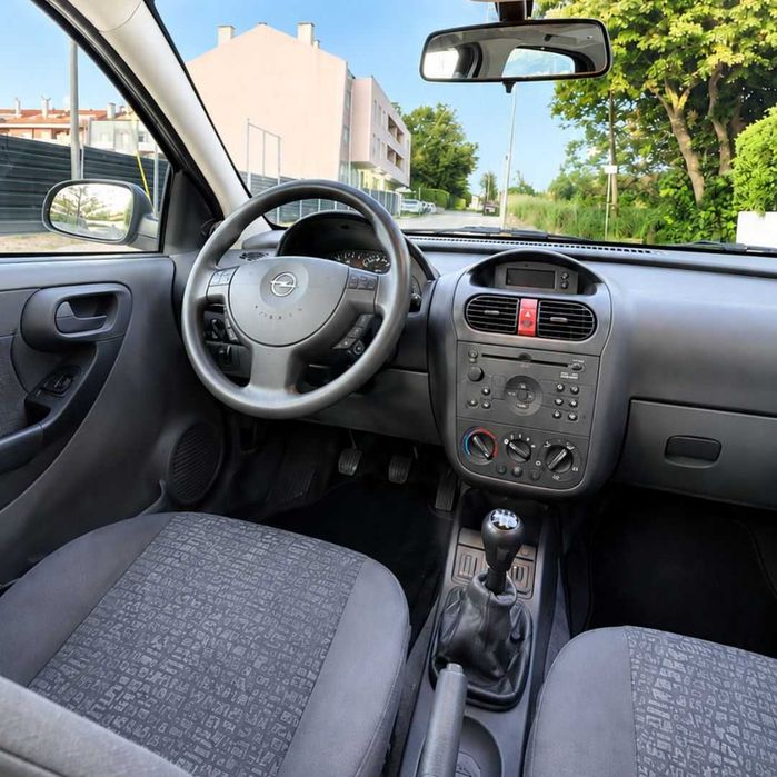 Opel Corsa 1.2i 16V Sport || Poucos KMS || Excelente Oportunidade