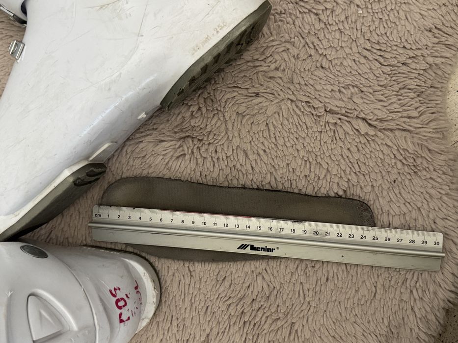 Buty narciarskie Rossignol Fun Girl 255 mm / 295 mm białe