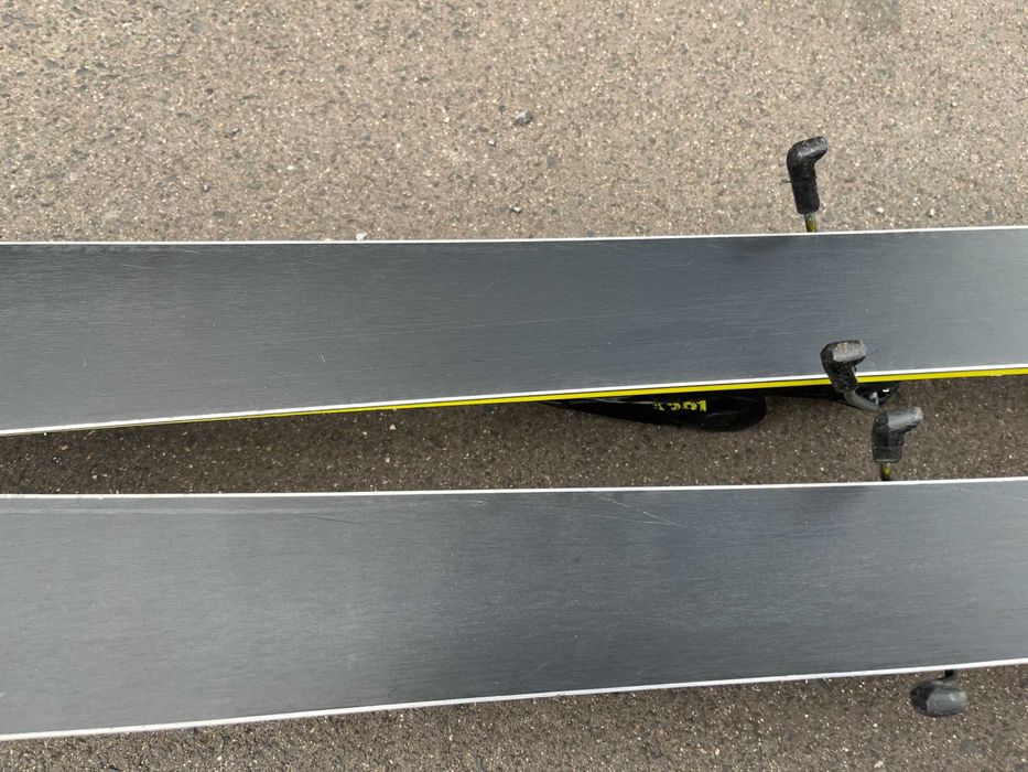 Narty ROSSIGNOL REACT R8 HP 163 cm rocker