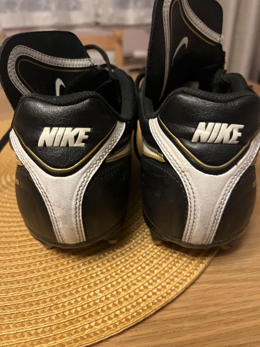 Buty Nike  TIEMPO