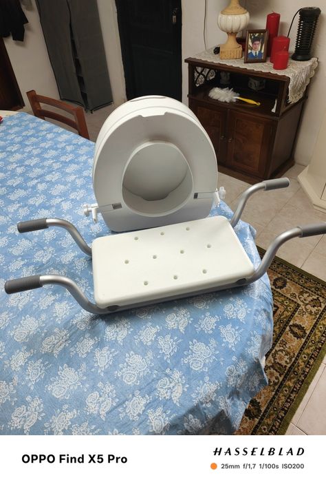 Banco de banheira e elevador de sanita