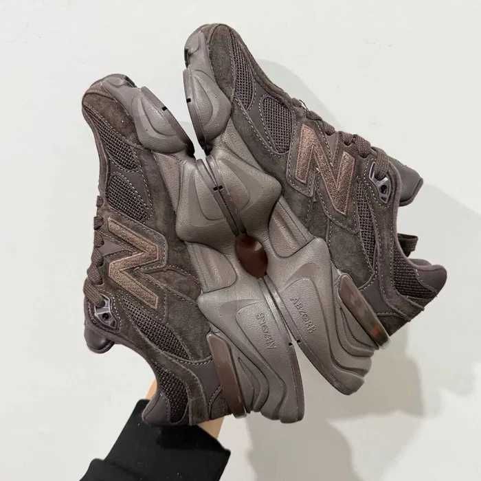 New Balance 9060 Brown Suede ZWD R.36