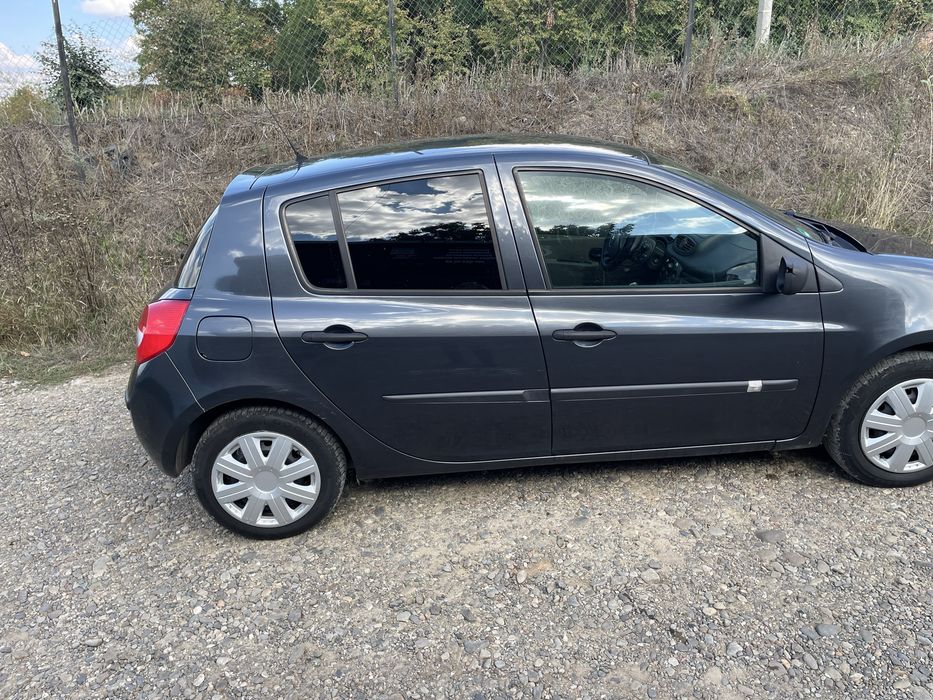 Renault  clio 1.2