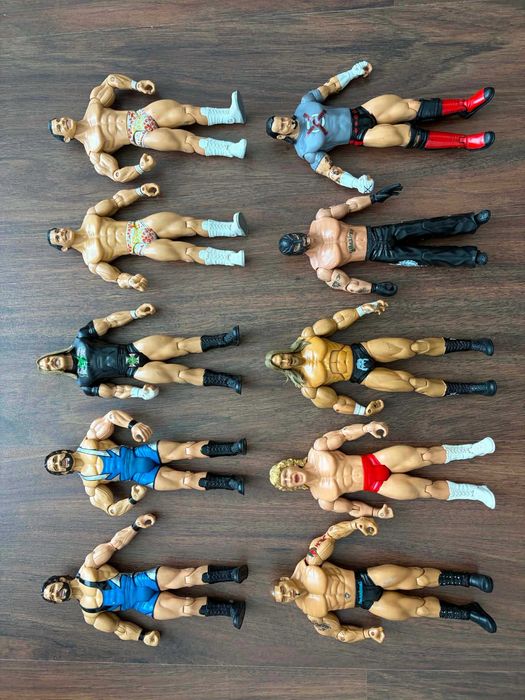 LER DESCRIÇÃO  bonecos com danos wwe wrestling figuras brinquedos