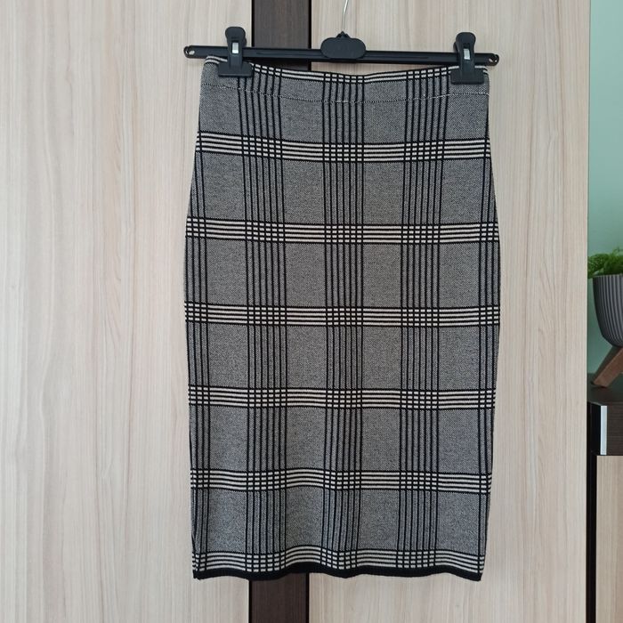 Atmosphere dzianinowa spódnica w kratę rozmiar 38/40