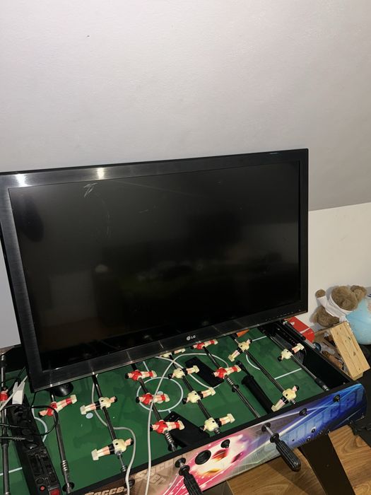 Telewizor LG 42CS460 42” Full HD – sprawny
