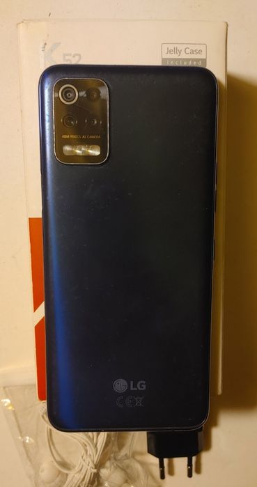 Telefon.  LG K52