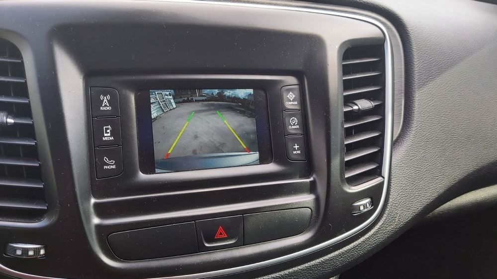 Продам автомобиль Chrysler 200 ОБМІН