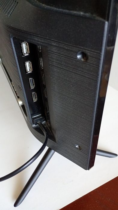 Смарт TV  KIVI24H600KD
