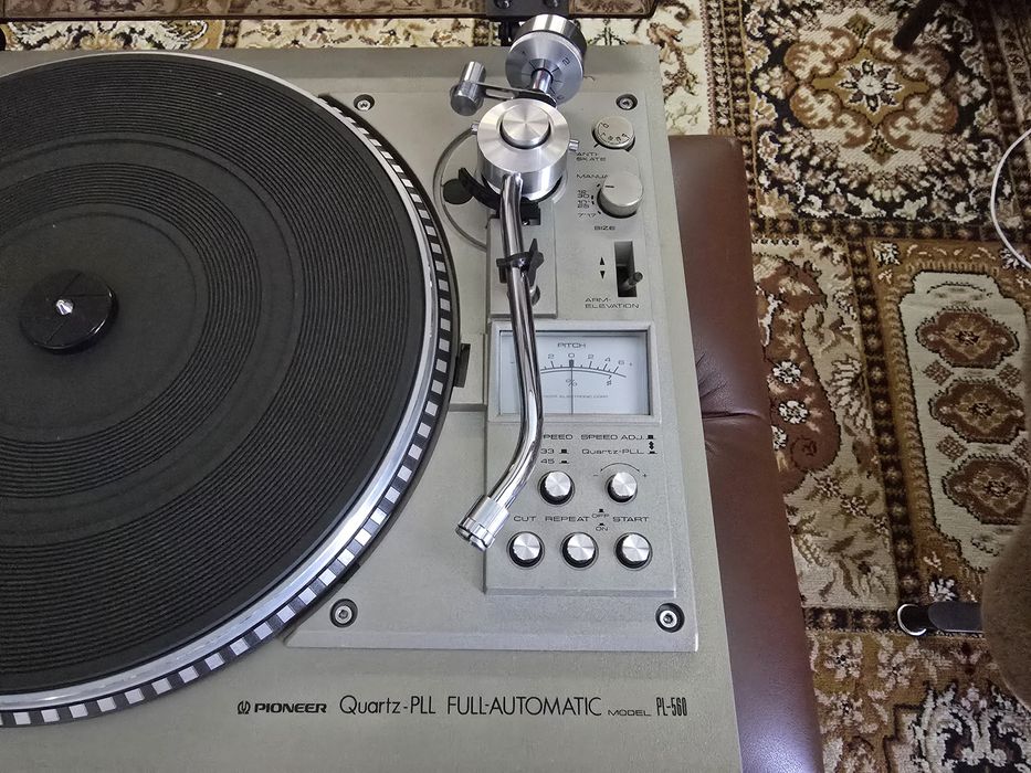 Giradiscos Pioneer PL 560