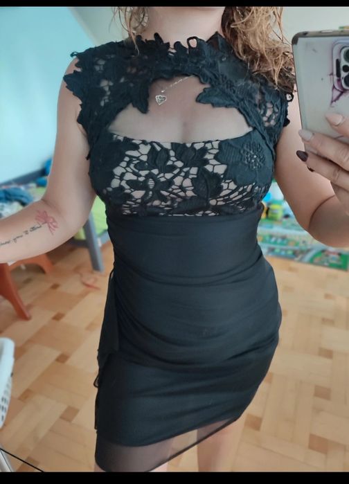 Sukienka S czarna