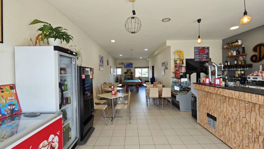 Trespasse café em Vila Fria