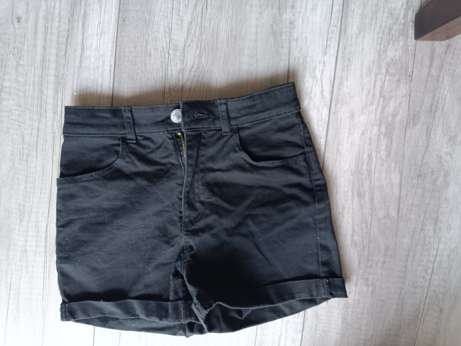 Spodenki jeansowe firmy H&M 140 cm