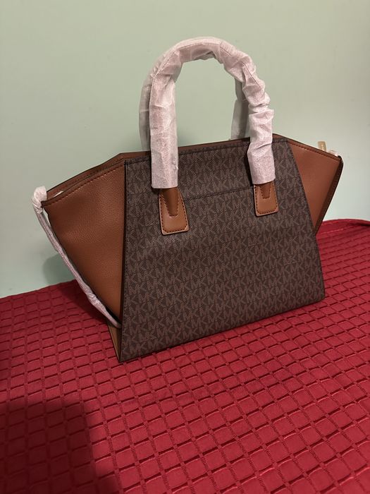 Mala Michael Kors Nova