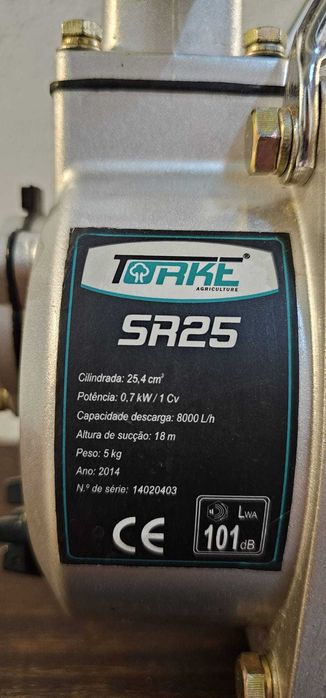 Motor de rega a gasolina como novo