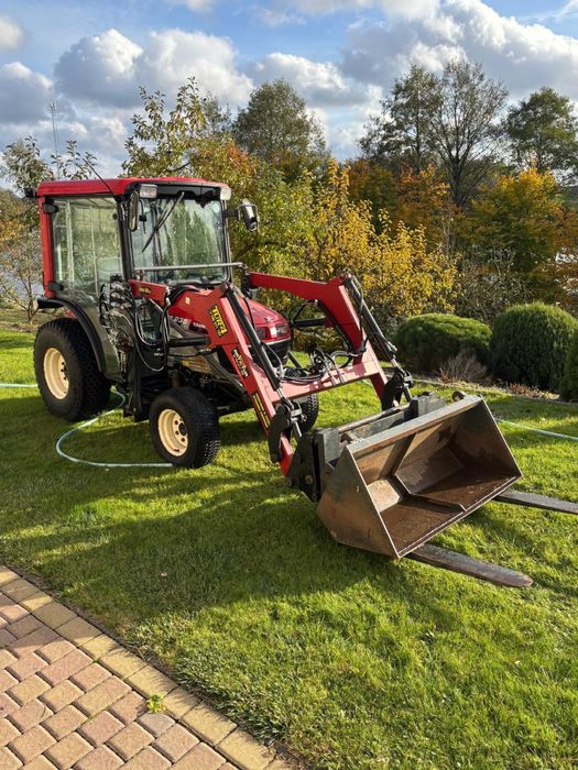 Mini traktor YANMAR EF 235