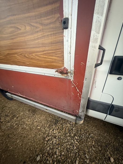 Samochód gastronomiczny Food Truck KURCZAK ROŻNO